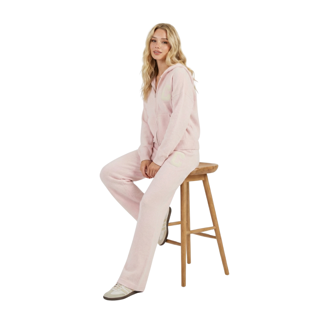 C | TRACKSUIT