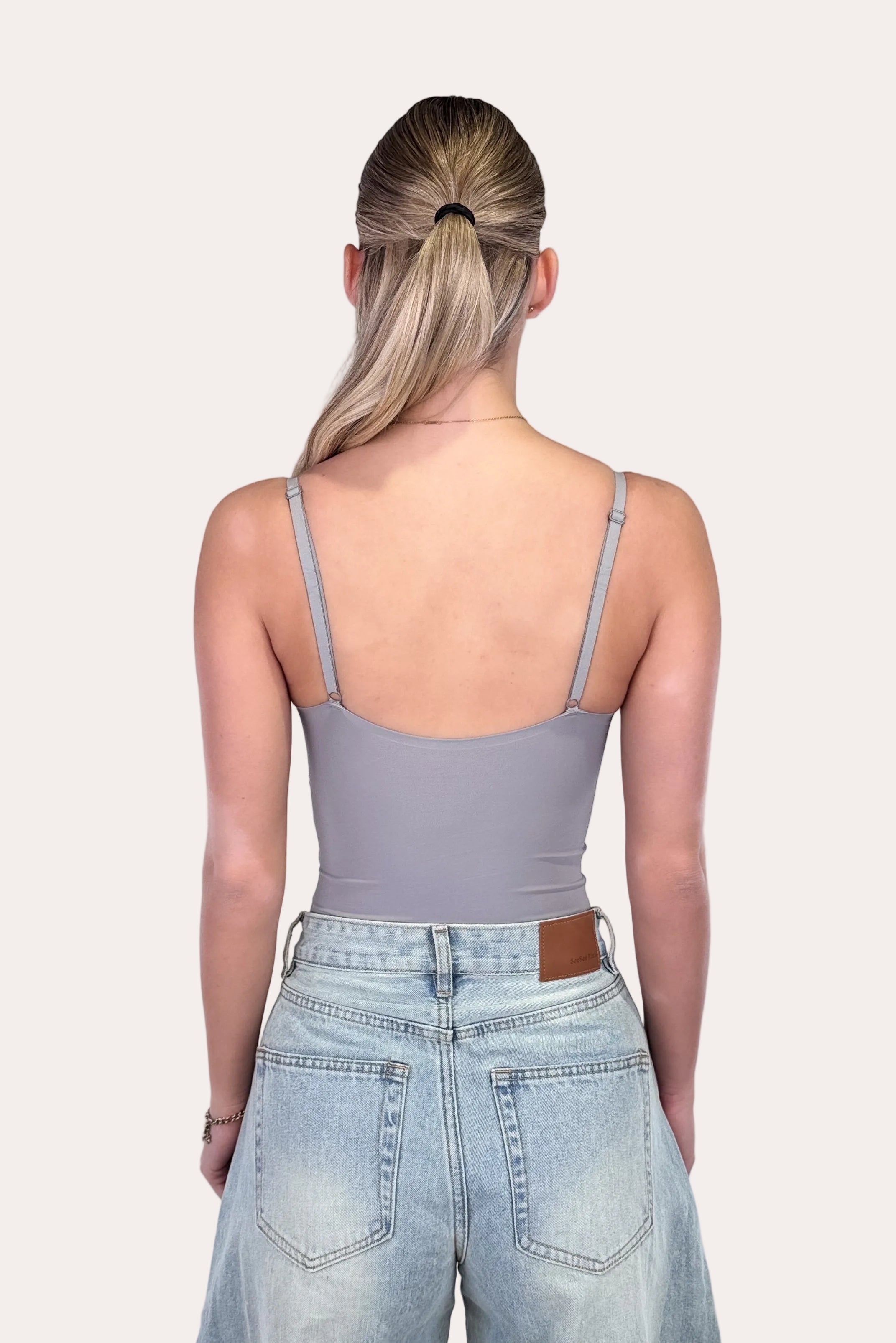 Anne & Rose | V-neck Body